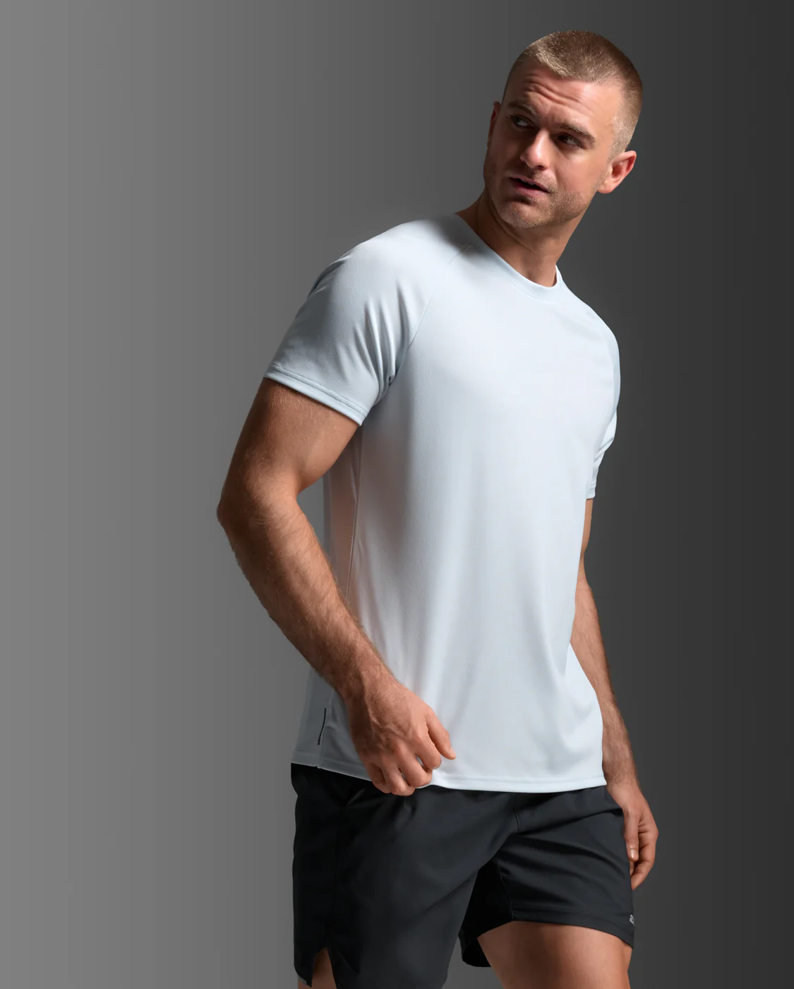 2XU Men Aero Mesh Tee - Moonstone / Black Reflective