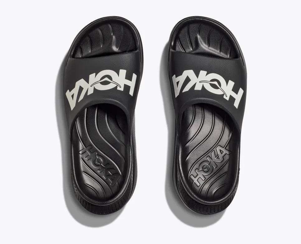 HOKA Unisex Ora Athletic Slide - Black / White
