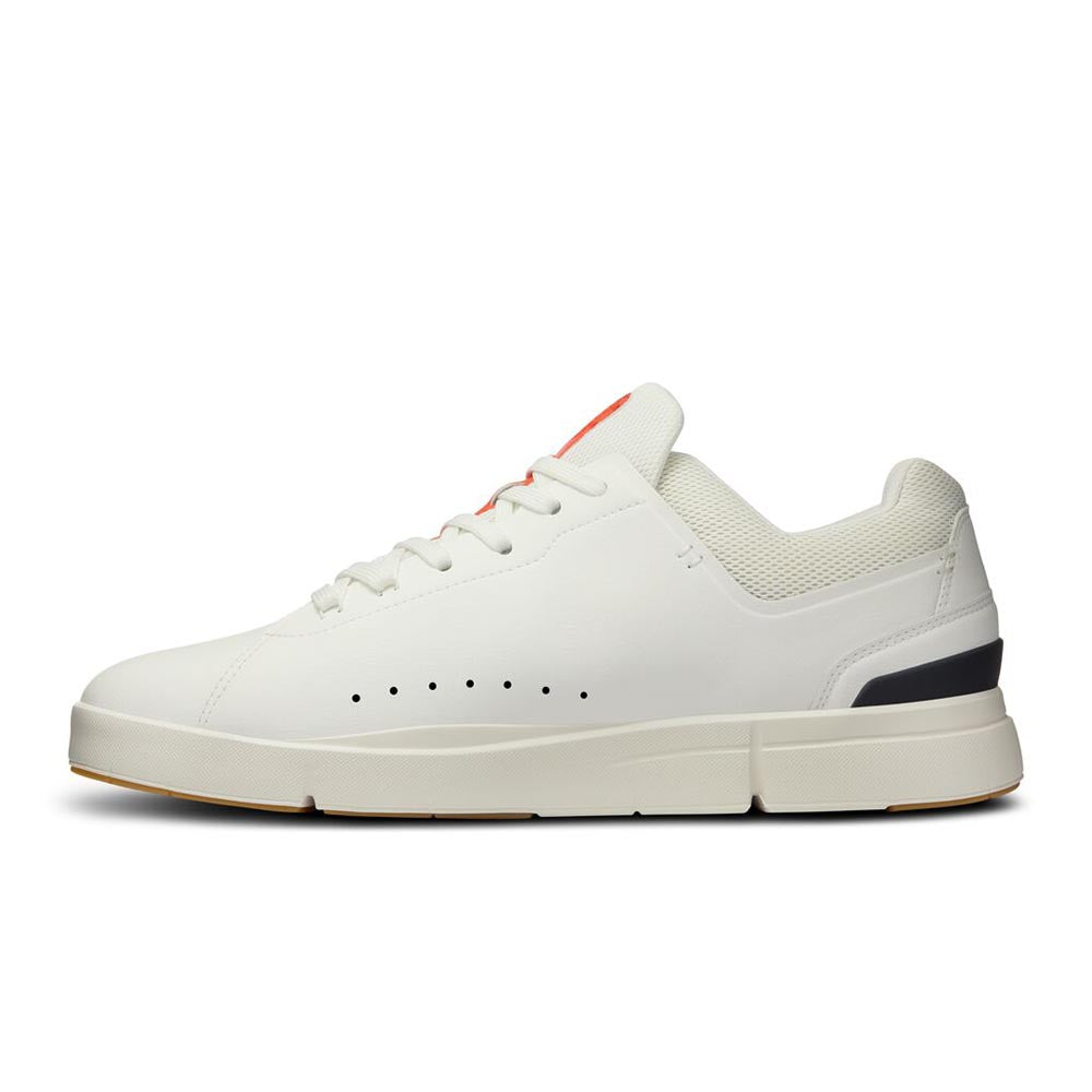 On Men The Roger Advantage - White / Spice