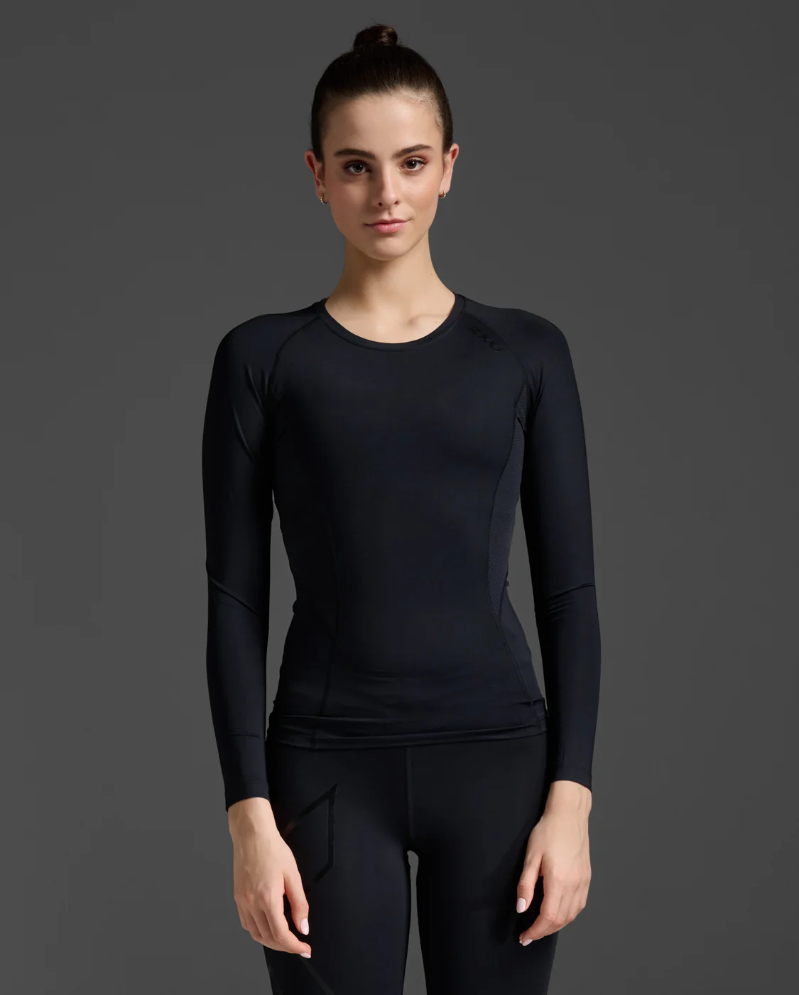 2XU Women Core Compression Long Sleeve - Black / No Logo