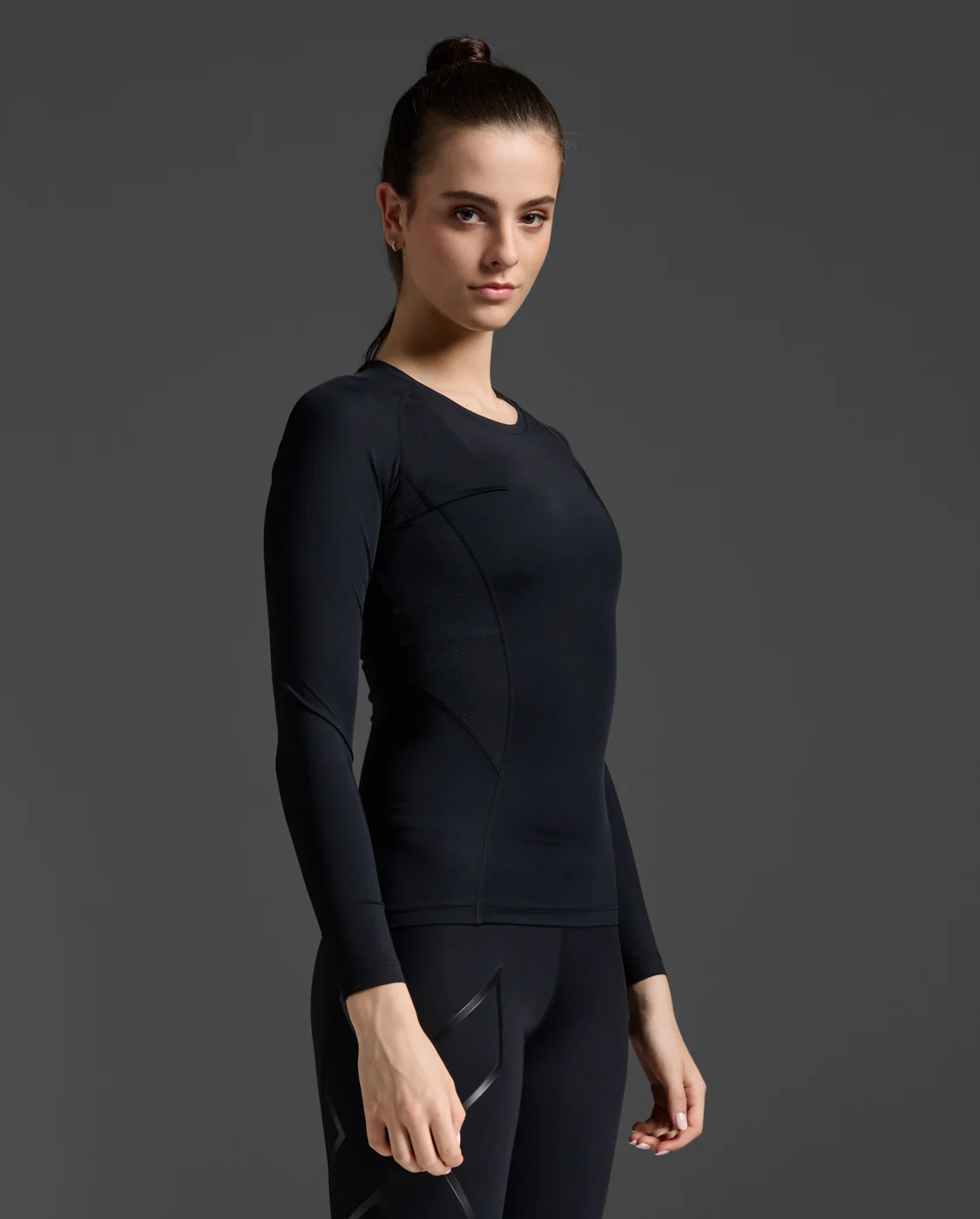 2XU Women Core Compression Long Sleeve - Black / No Logo