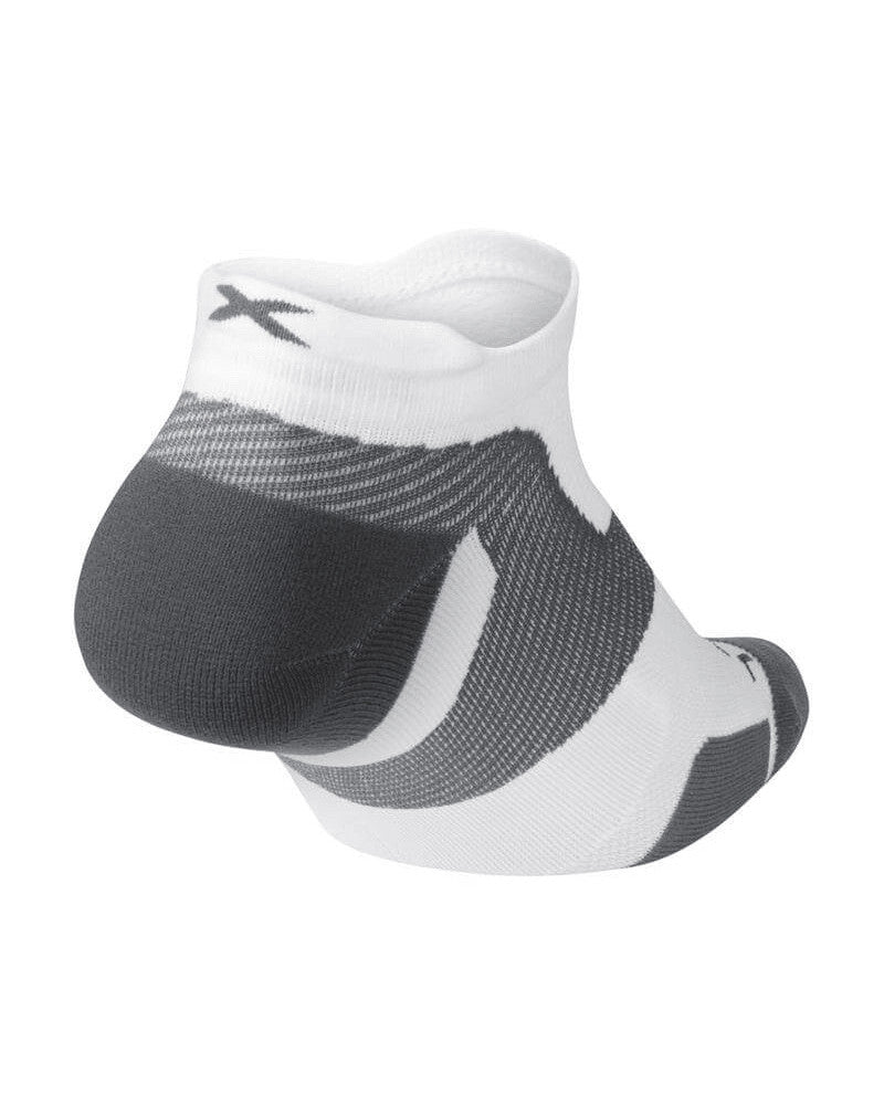 2XU Unisex Vectr Light Cushion Sock No Show - White / Grey
