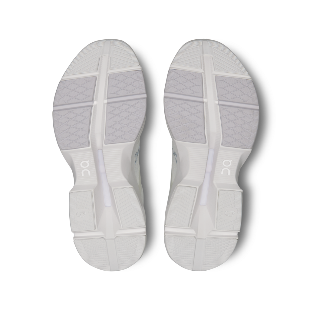 On Women Cloudpulse Training Shoes - White - Frost