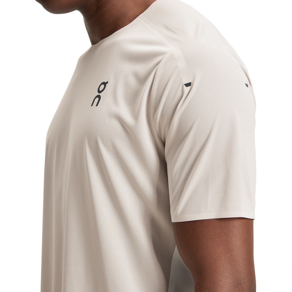 ON Men Performance-T - Pearl / White