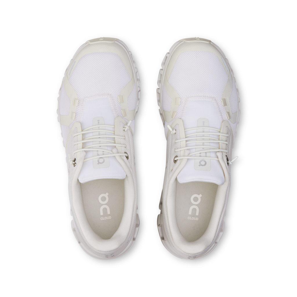 On Running Women Cloud 6 - White / White