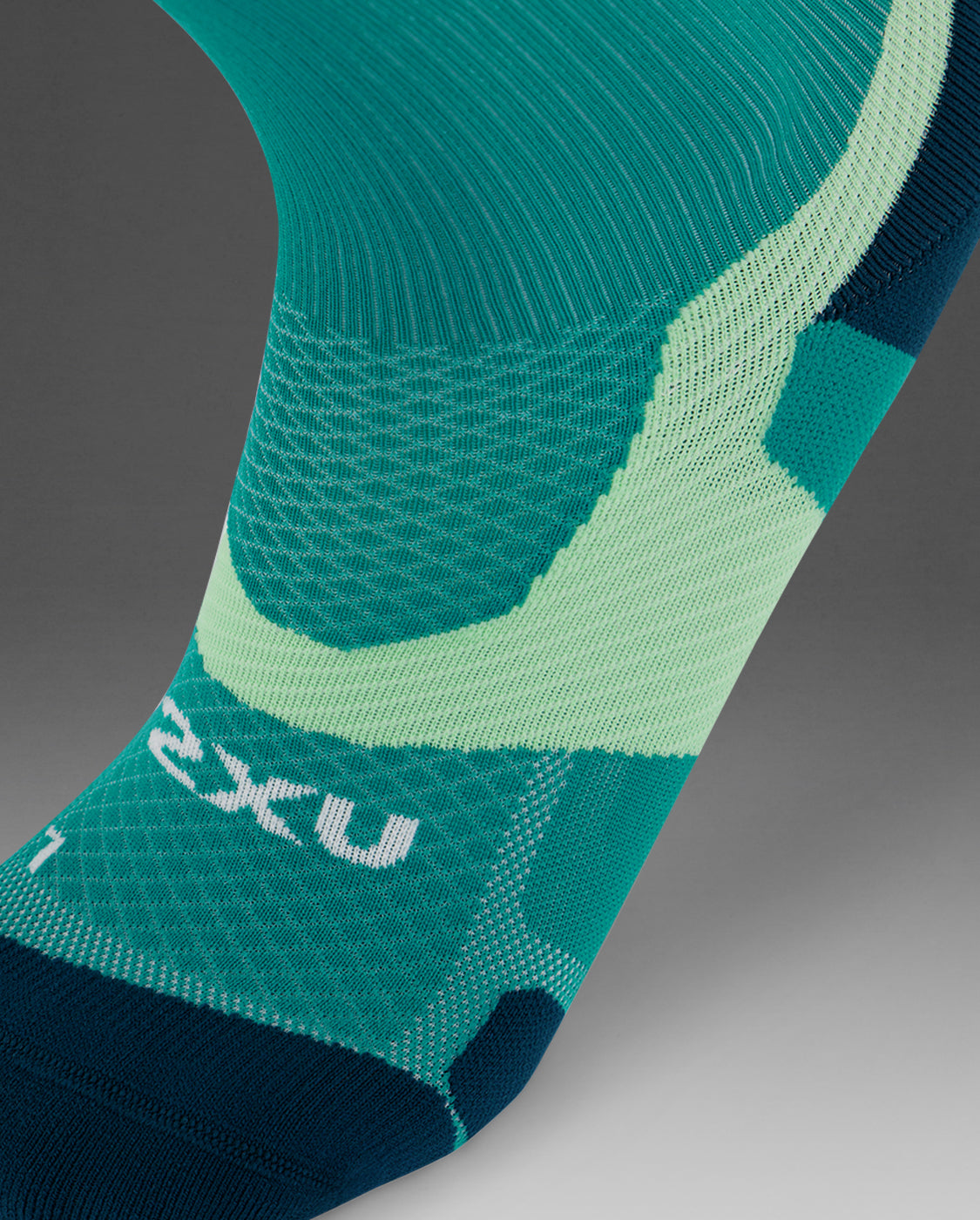 2XU Unisex Vectr Light Cushion Crew Socks - Slate Green / Digital Mint