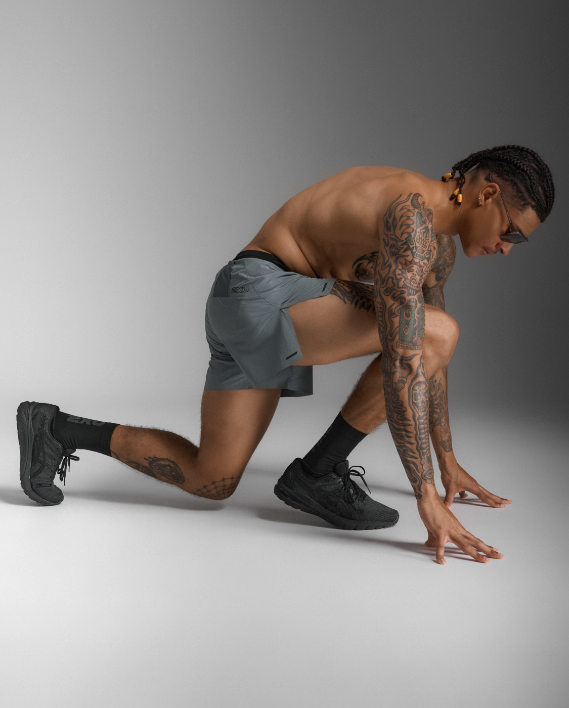 2XU Men Light Speed Stash 5 Inch Short - Dark Sage / Black Reflective