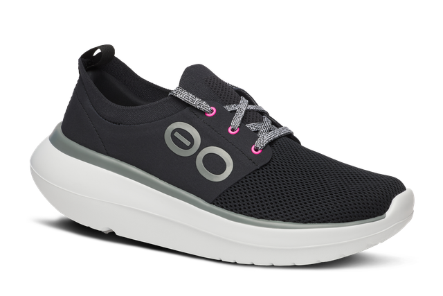 OOFOS Women OOmy Stride - White / Black