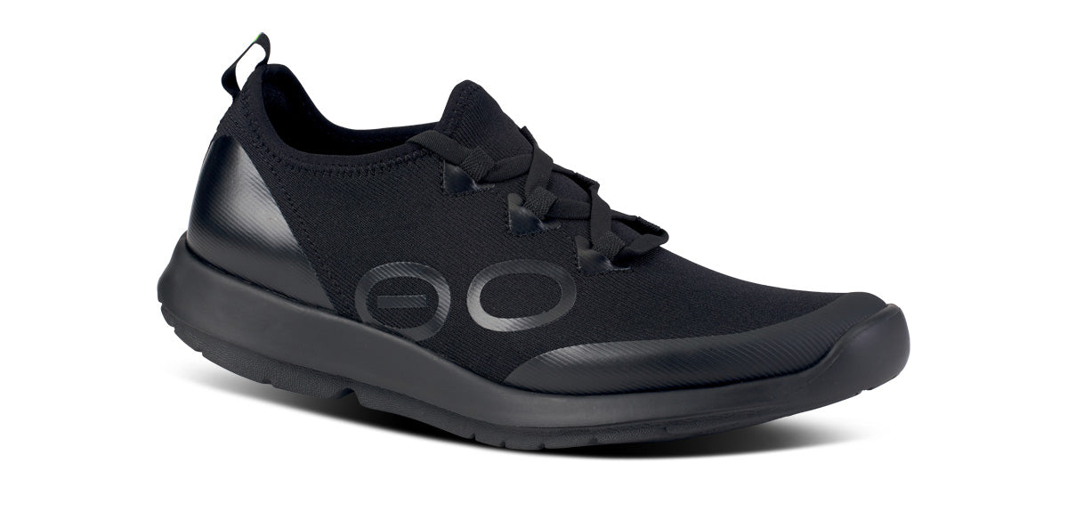OOFOS Woman Oomg Sport LS Low Shoes - Black / Black