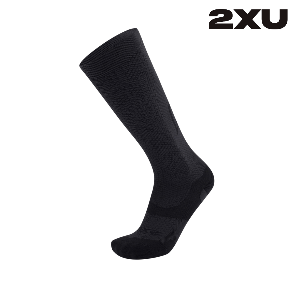 2XU Unisex Vectr Light Cushion Full Length Socks - Titanium / Black