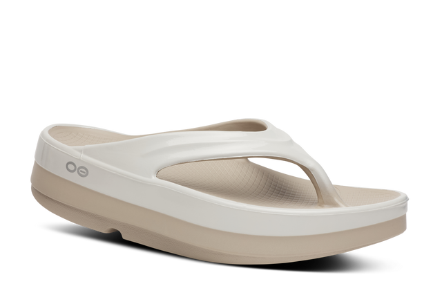 OOFOS Women OOmega Luxe Sandal - Nomad Oyster