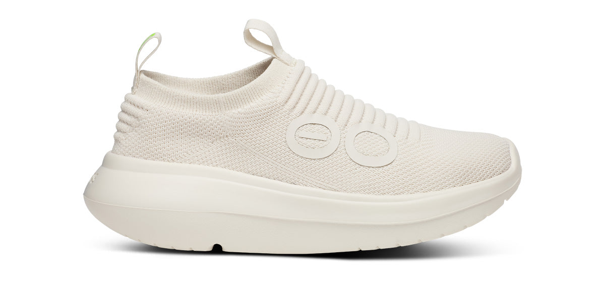 OOFOS Women OOmy Zen - Chalk