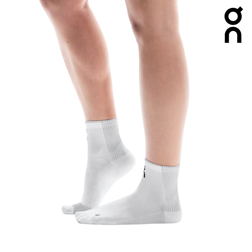 On Unisex Performance Run Sock Mid - White / Glacier