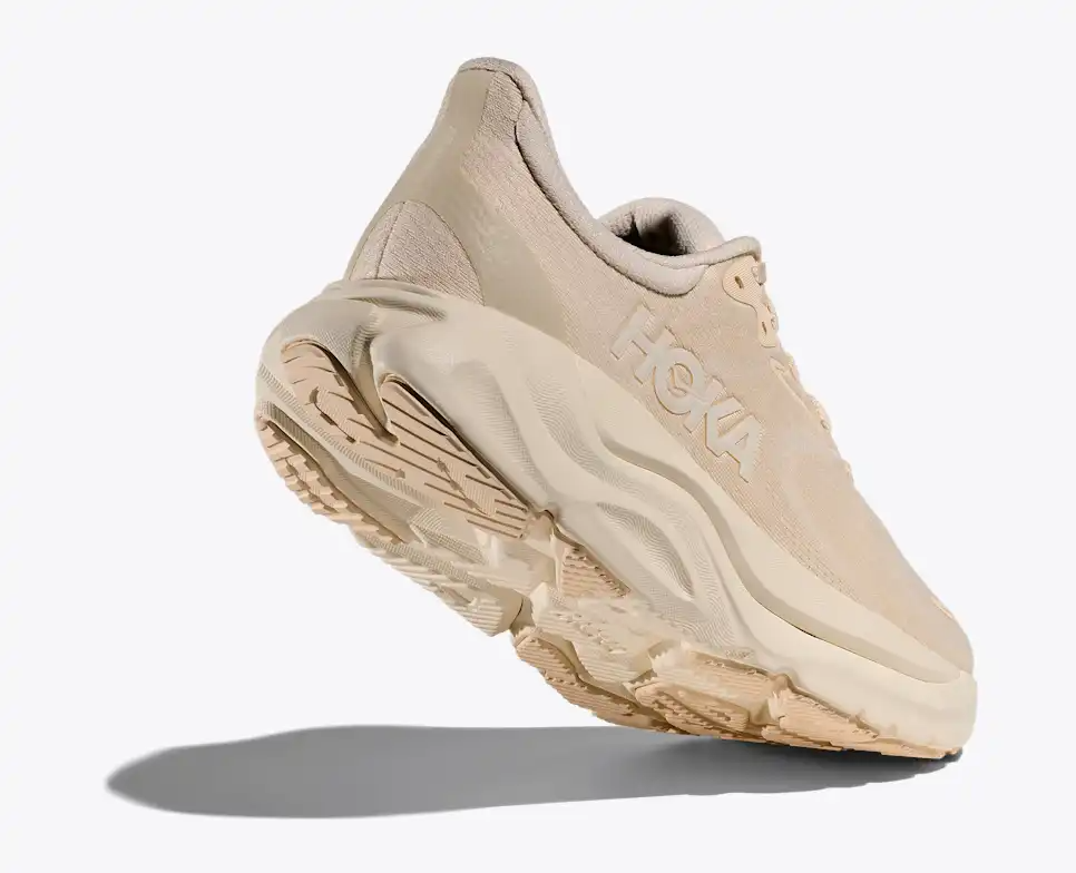 HOKA Women Arahi 8 Wide - Birch / Alabaster