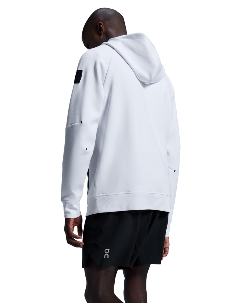 On Men 7" Core Shorts - Black