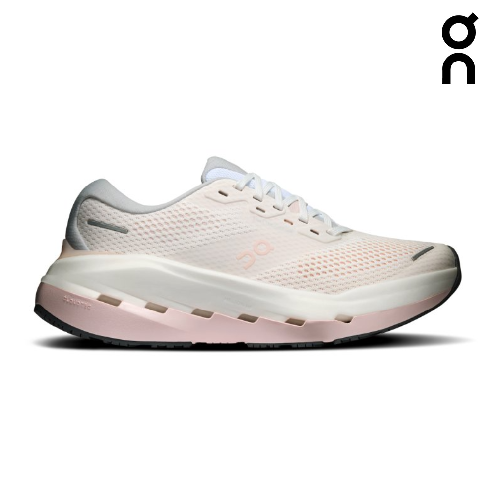 On Women Cloudrunner 3 Max - White / Salt