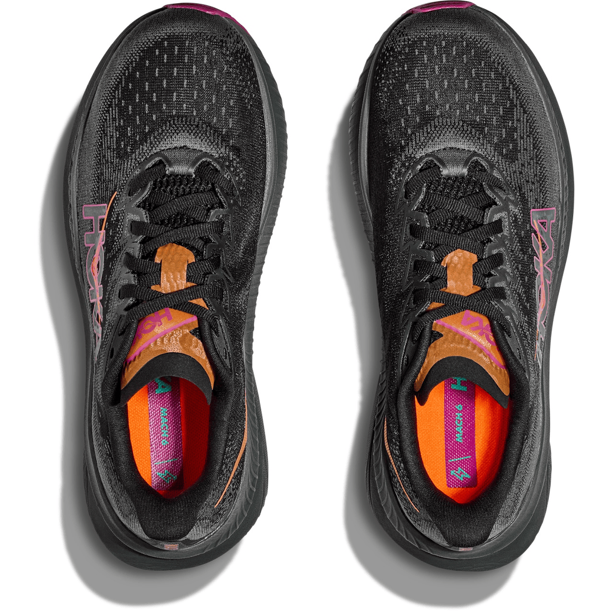 HOKA Women Mach 6 - Black / Fuchsia