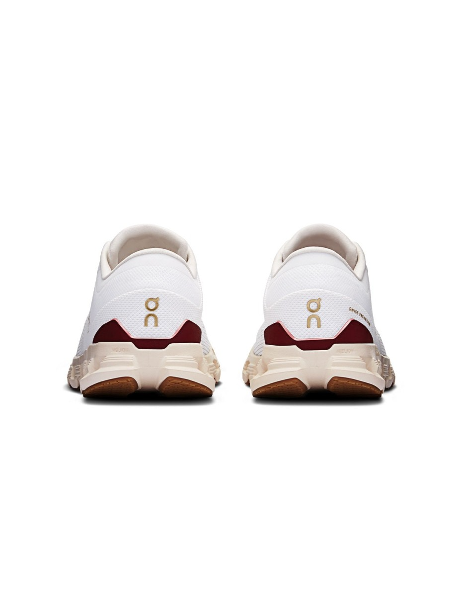 On Women Cloud X 4 - Ivory / Cream