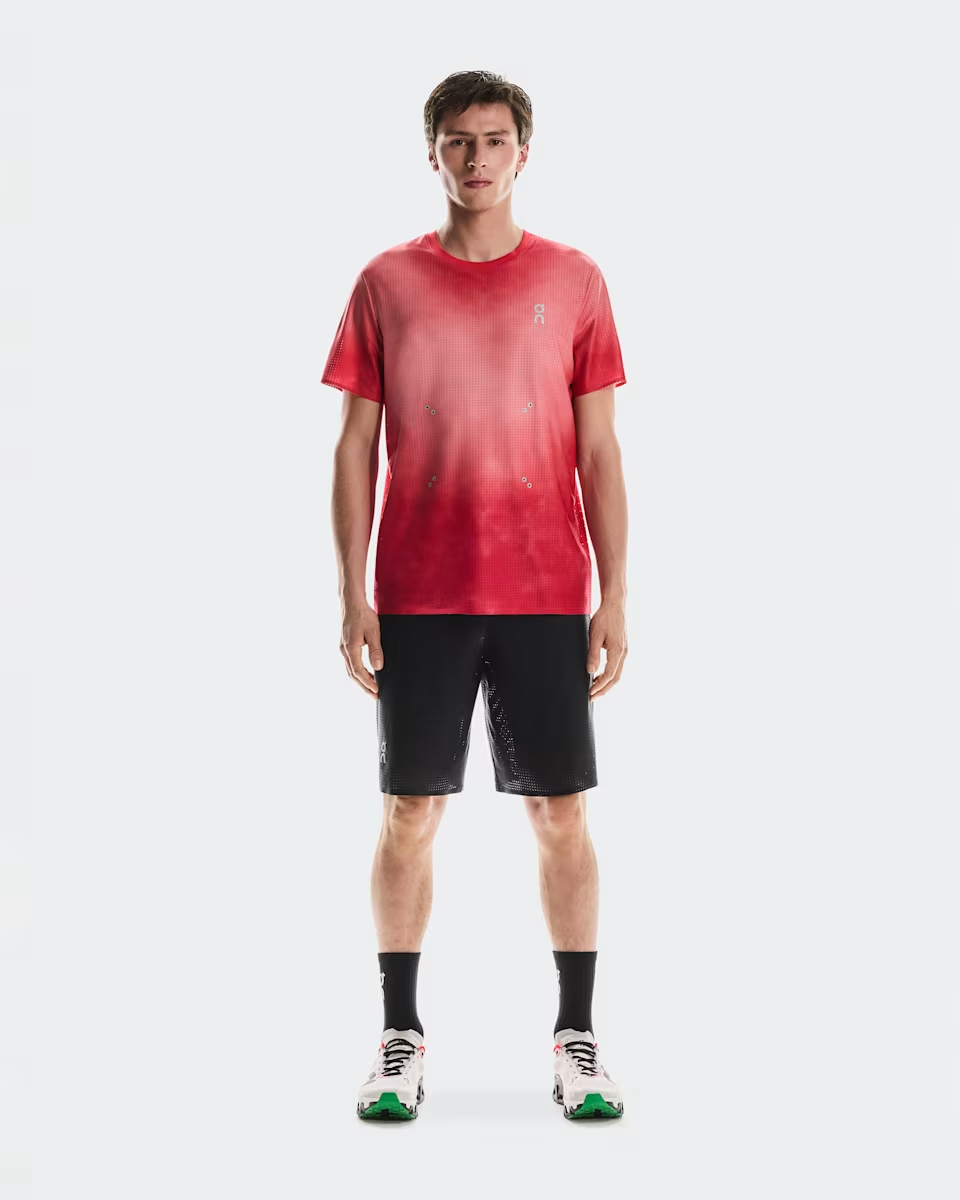 On Men Pace Mesh Shorts - Black