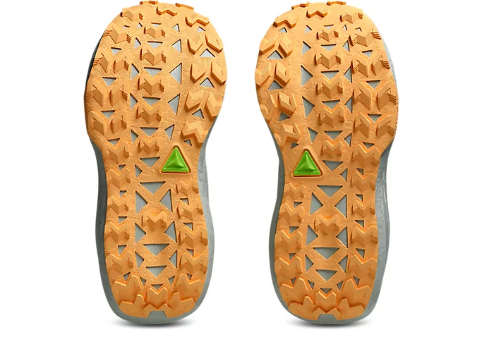 ASICS Women Trabuco Max 4 - Cream / Dusty Steppe