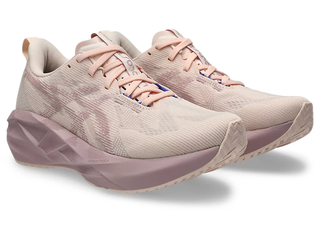 ASICS Women Novablast 5 - Pearl Pink / Morganite