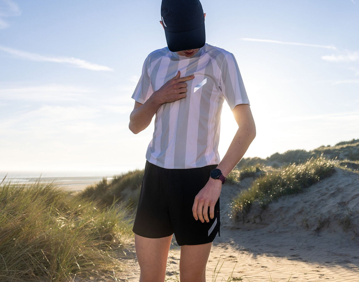 SOAR Running Men Run Shorts - Black