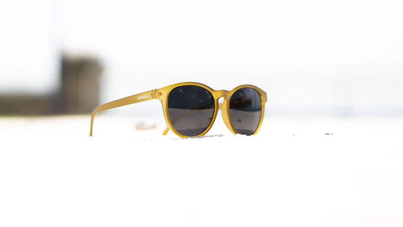 Sunday Shades Surge - Mossy Rock