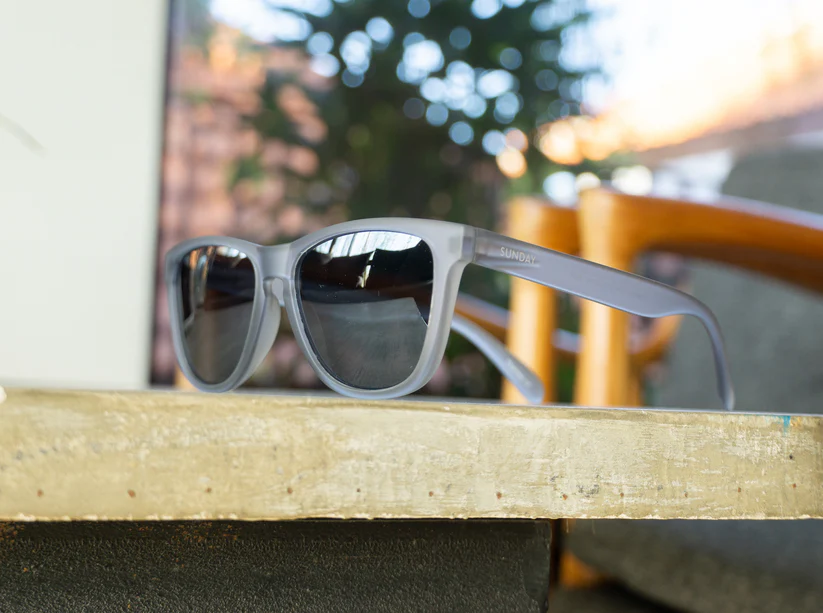 Sunday Shades Classic - Maverick Silver