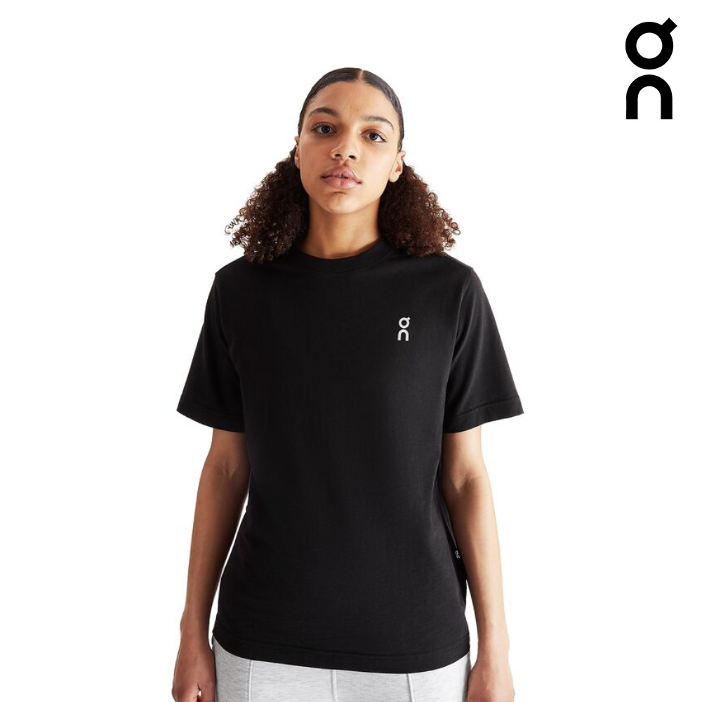 On Running Women Club T - Black
