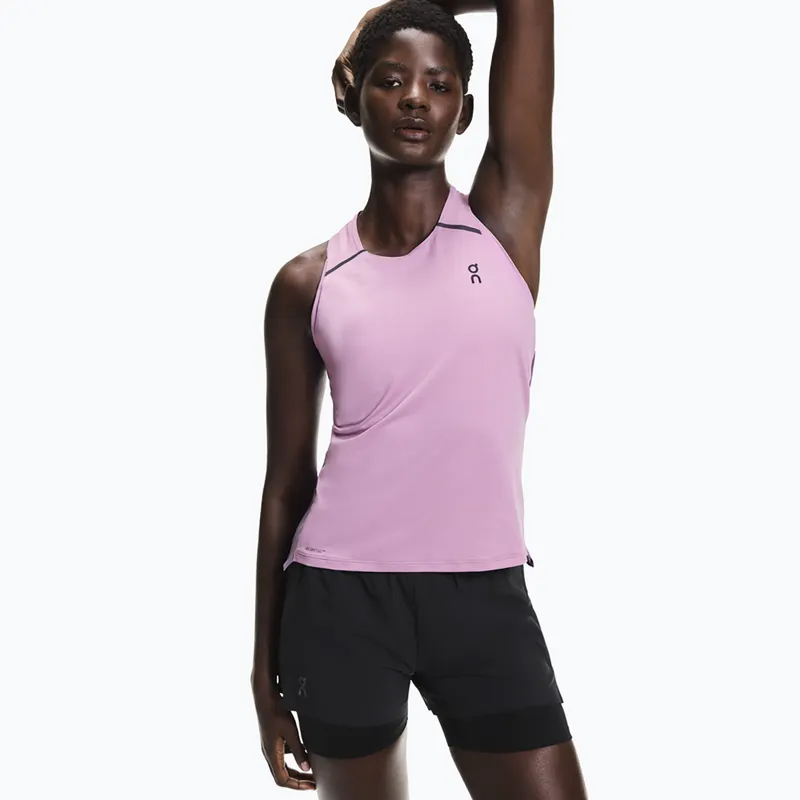 On Women Performance Tank - Sakura / Dewberry