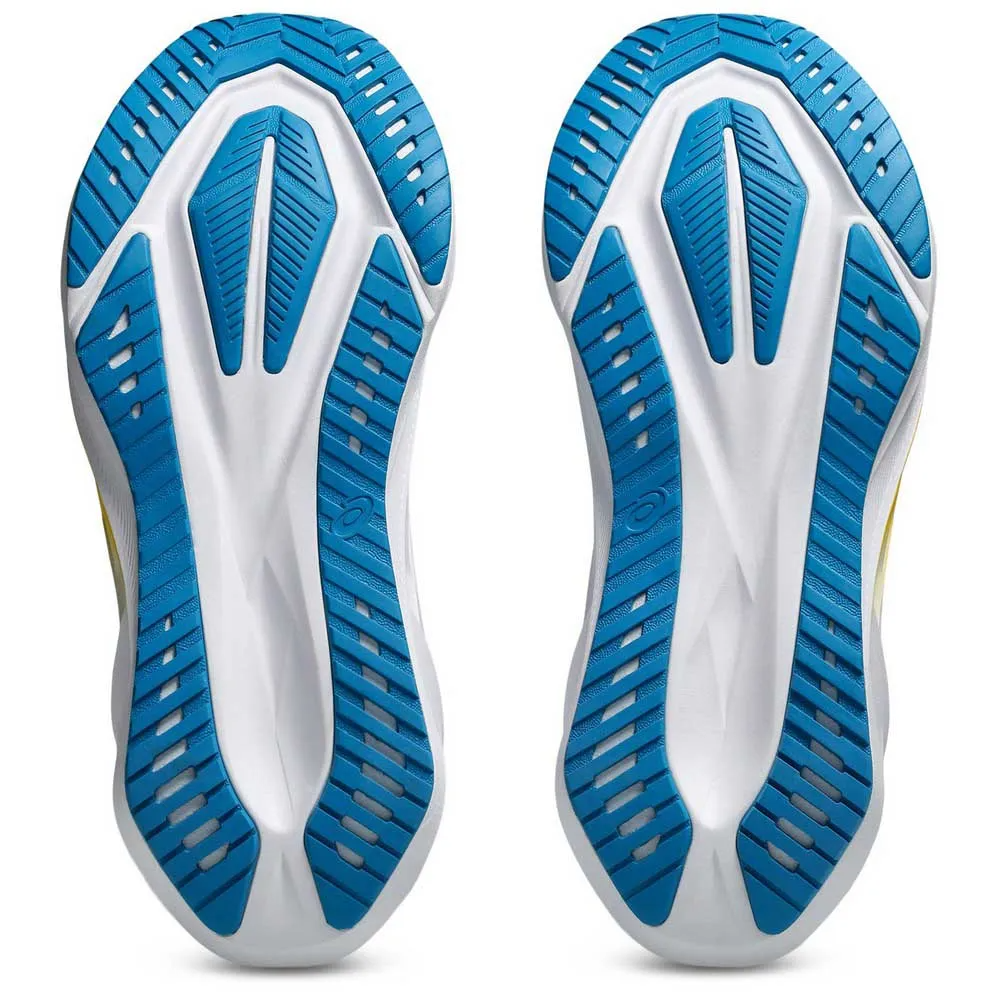 ASICS Men Novablast 5 Wide - Gravel / White