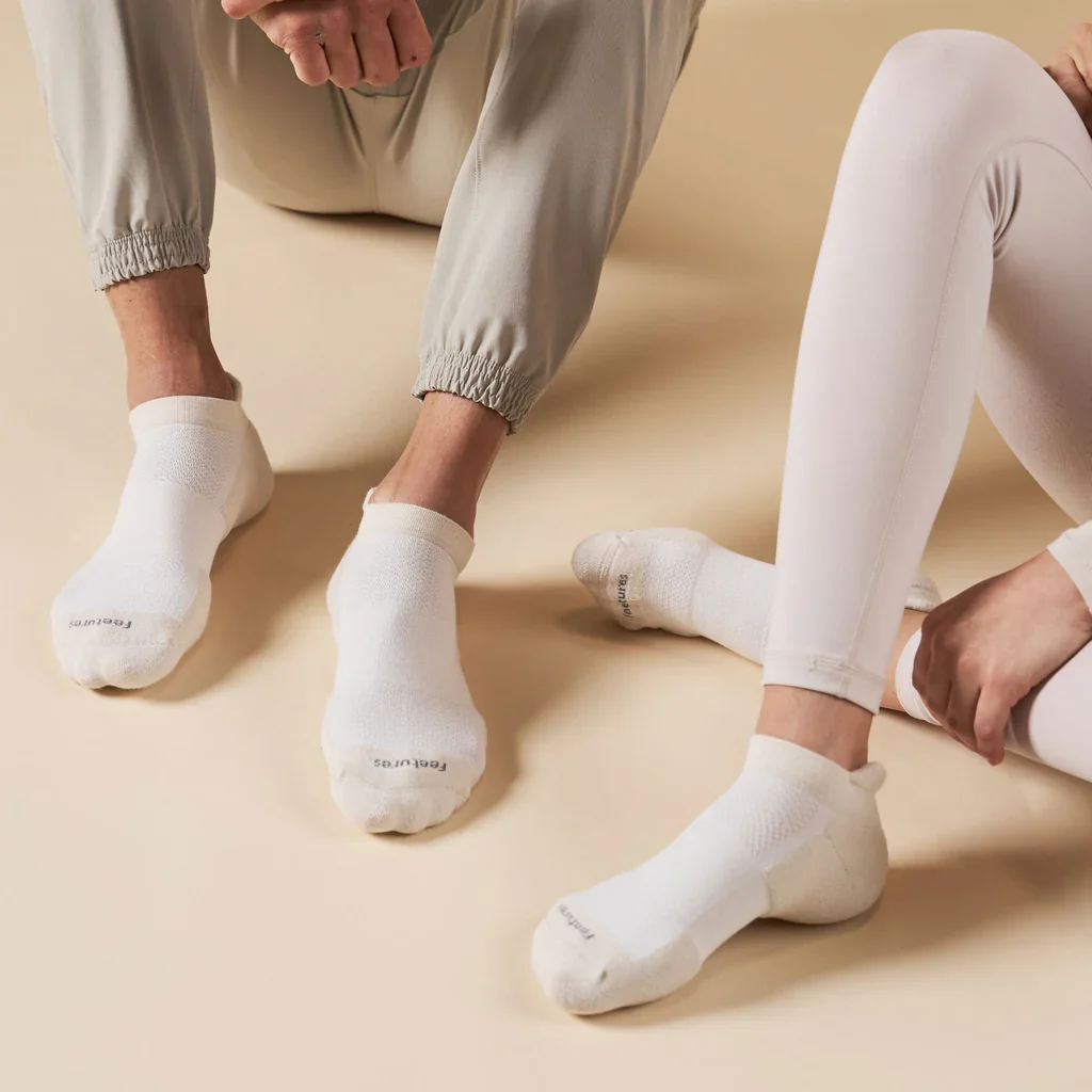 Feetures Active High Performance Max Cushion No Show Tab - Chai Latte