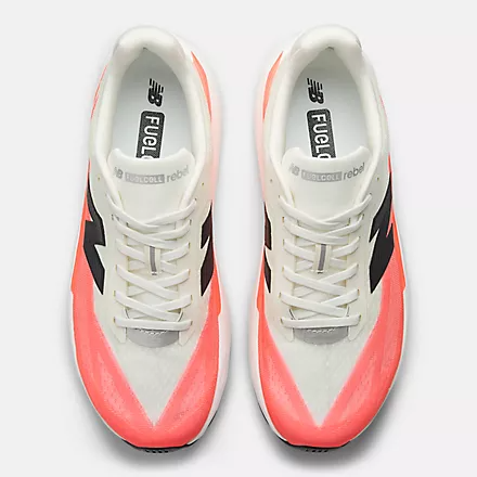 New Balance Men Rebel V5 - Urgent Red