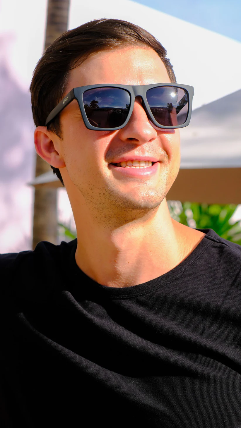 Sunday Shades Coast - Wind In My Hair