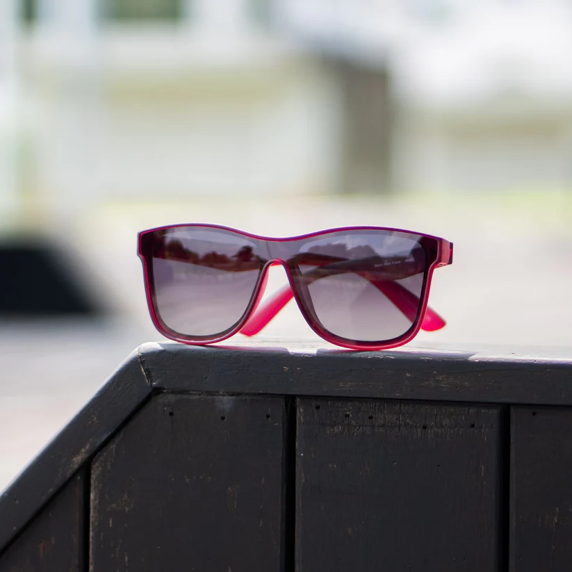 Sunday Shades Flare - Heart Work