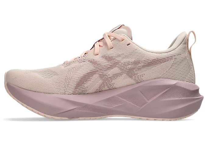 ASICS Women Novablast 5 - Pearl Pink / Morganite