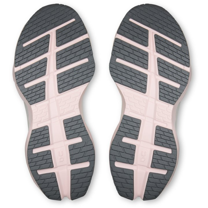 On Women Cloudrunner 3 Max - White / Salt