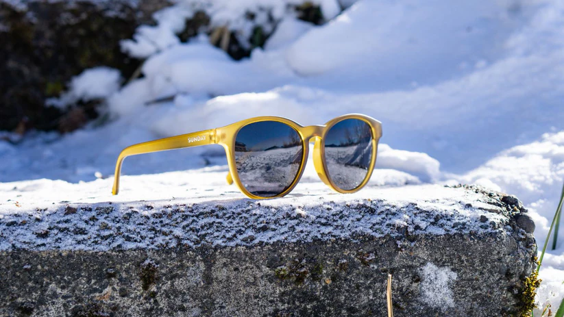 Sunday Shades Surge - Mossy Rock