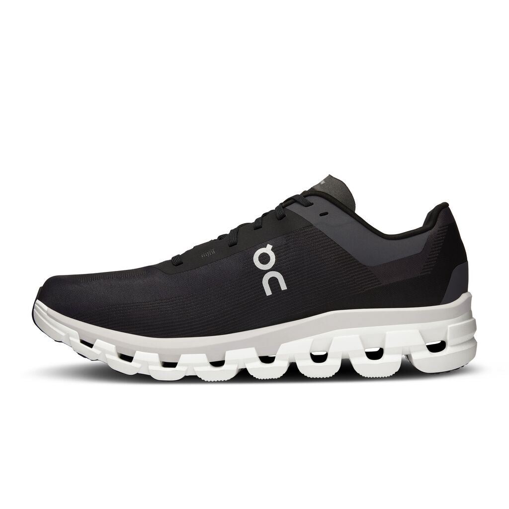 On Running Women Cloudflow 4 - Black / White