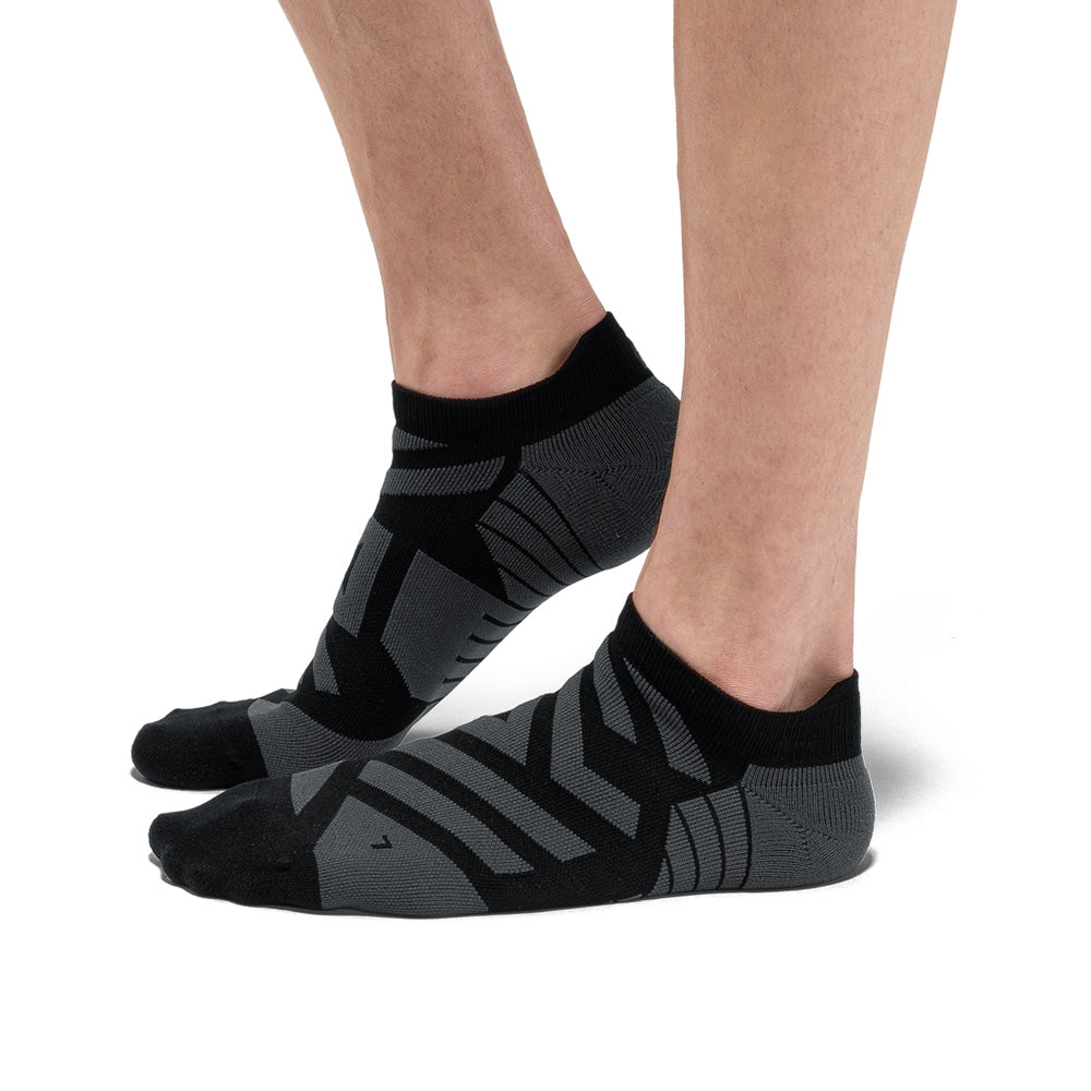 On Men Performance Low Sock - Black / Shadow