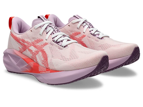 ASICS Women Novablast 5 D - White / Coral Reef