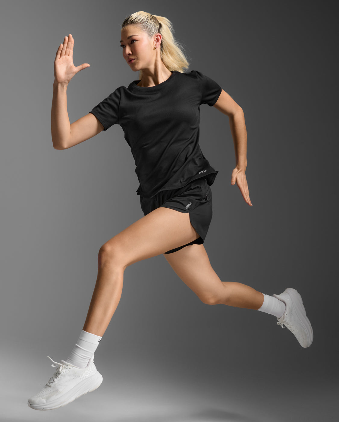 2XU Women Aero Mesh Tee - Black / Silver Reflective