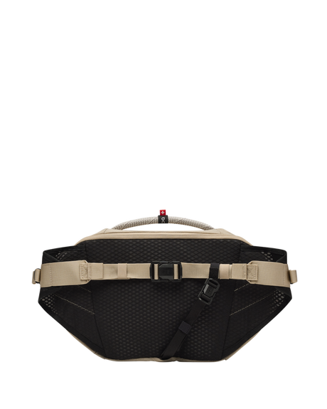 On Unisex Sling Pack 9L - Sand / Black