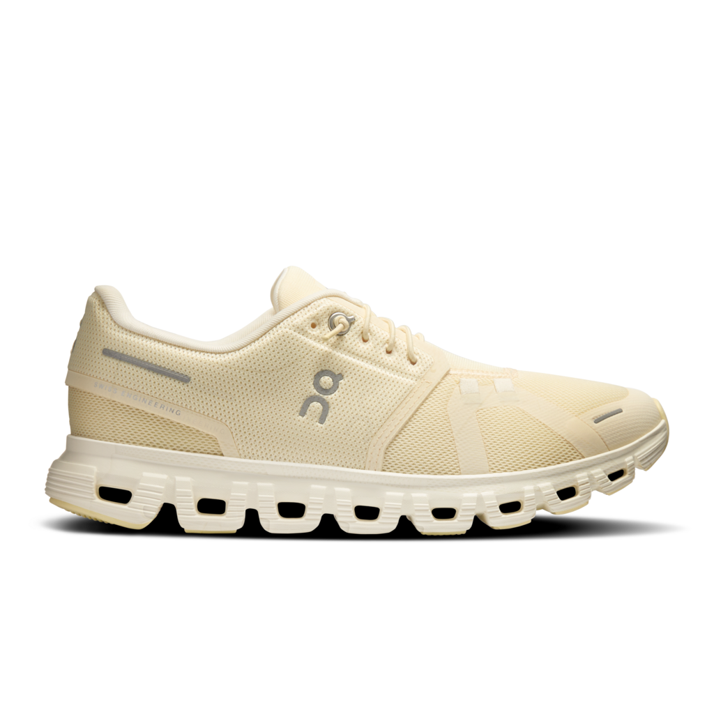 On Women Cloud 6 - Castor / Ivory