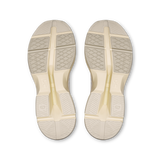On Women Cloudpulse - Ivory / Tumeric