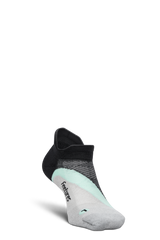 Feetures Active Elite Light Cushion No Show Tab - Mint Chip