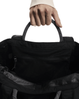 On Unisex Tote Pack 25L - Black