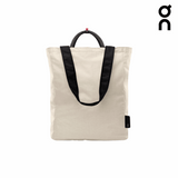 On Unisex Tote Pack 25L - Cream / Black