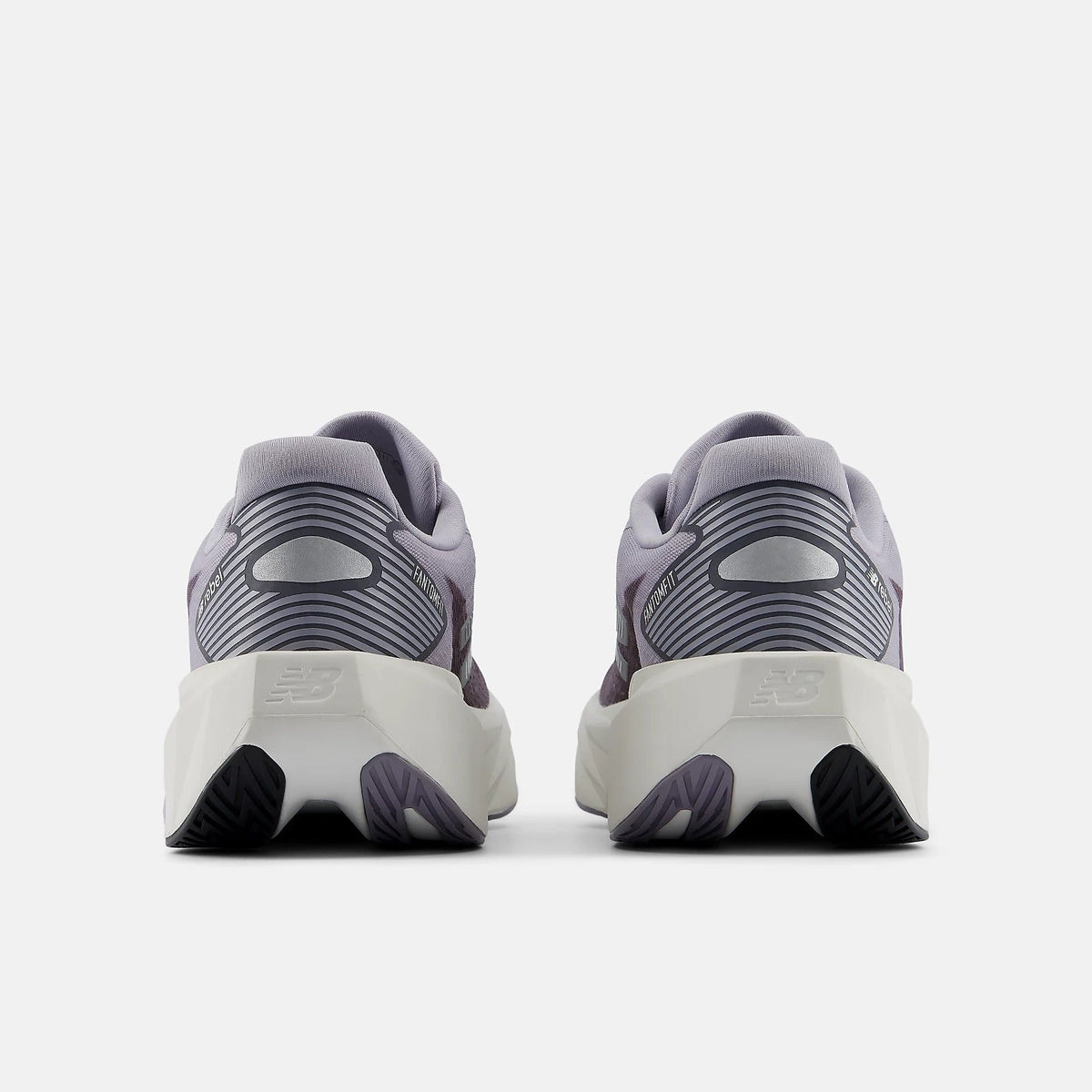 New Balance Women FuelCell Rebel V5 - Digital Mist / Magnet