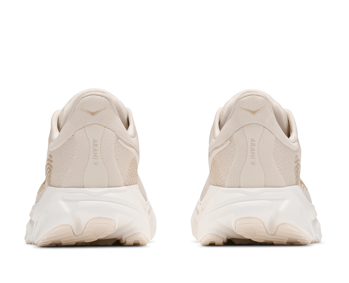 HOKA Women Arahi 9 Wide - Alabaster / Oat Milk